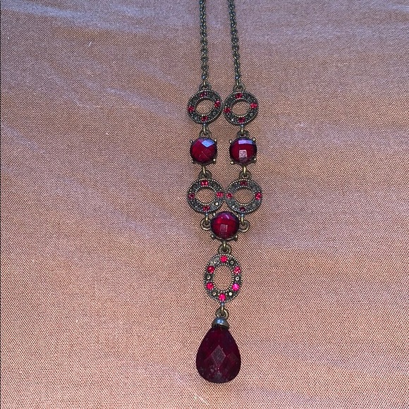 Necklace - Picture 2 of 7